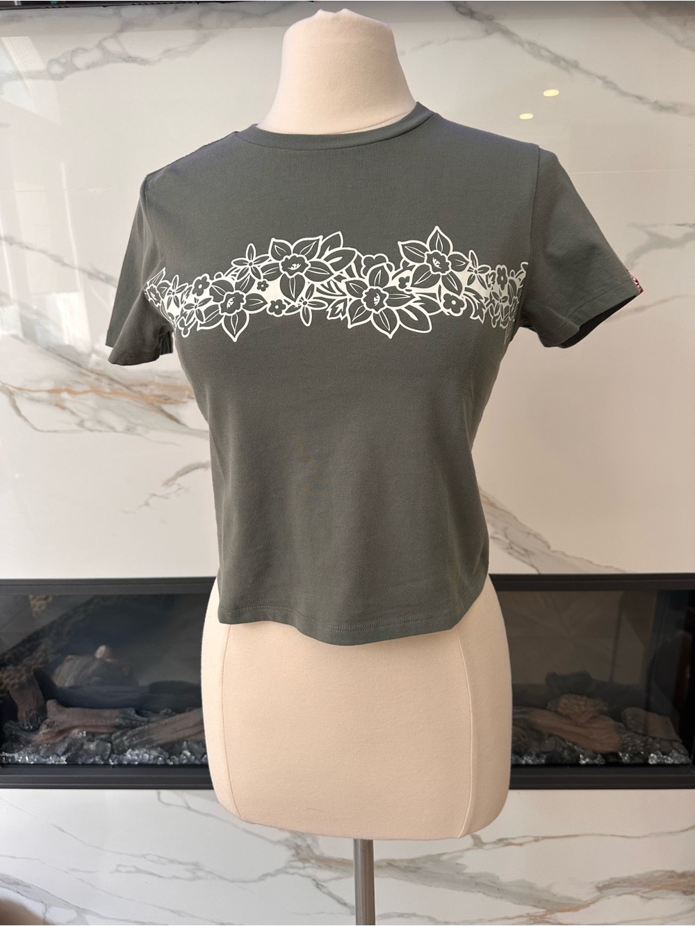 NWT Madhappy x Roxy Baby Tee Kelp Size medium